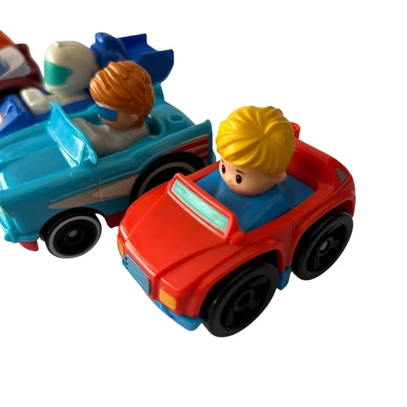 2/$30 ⭐️ Wheelies Bundle - 5 Little People Fisher-Price Wheelies - Picture 5 of 14